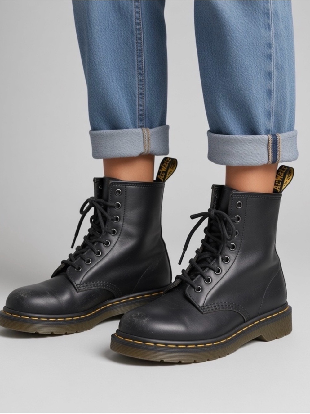 Dr. Martens 1460 Smooth Leather 8-Eye Boots Black US 7